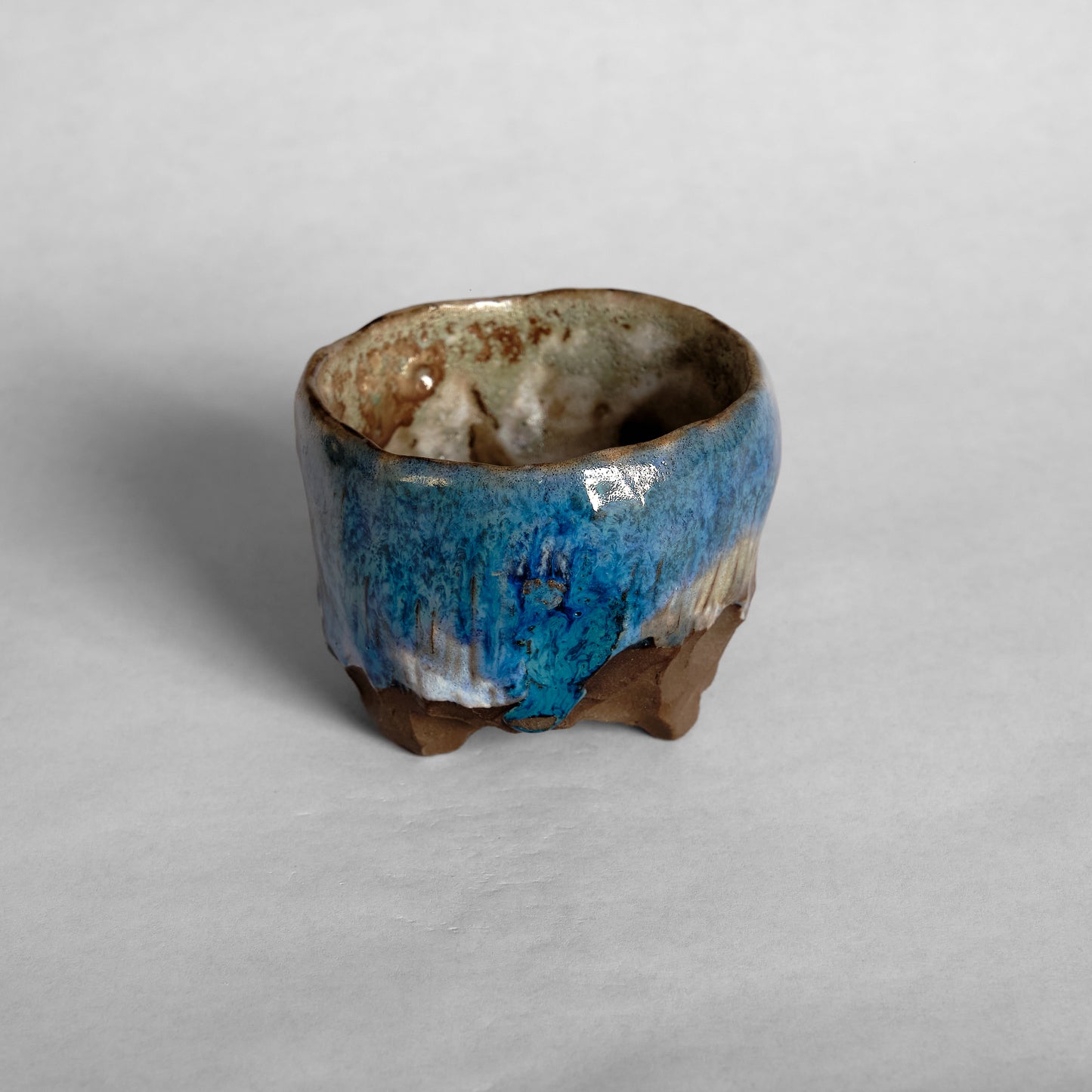 Small carved cup 035