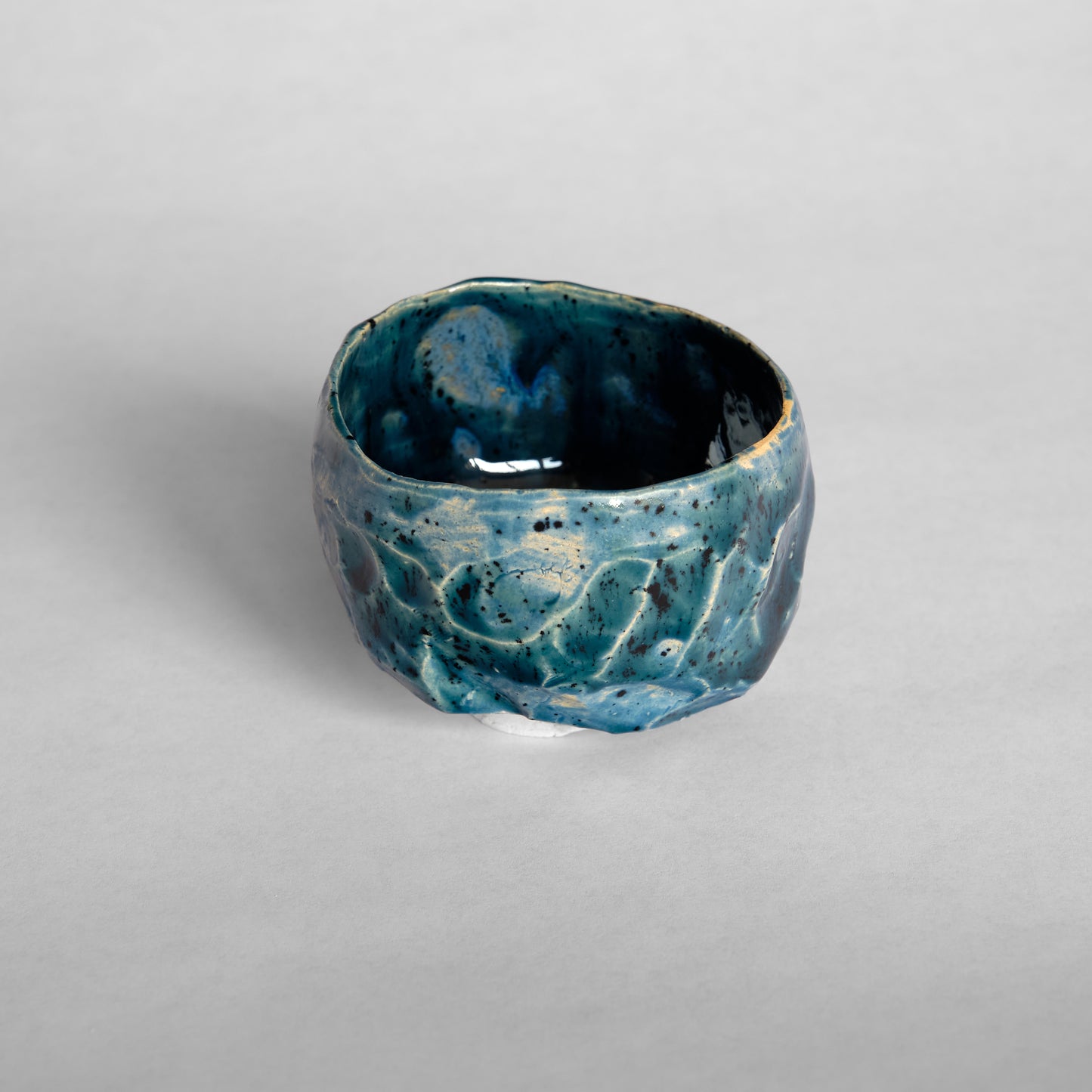 Small carved cup 002