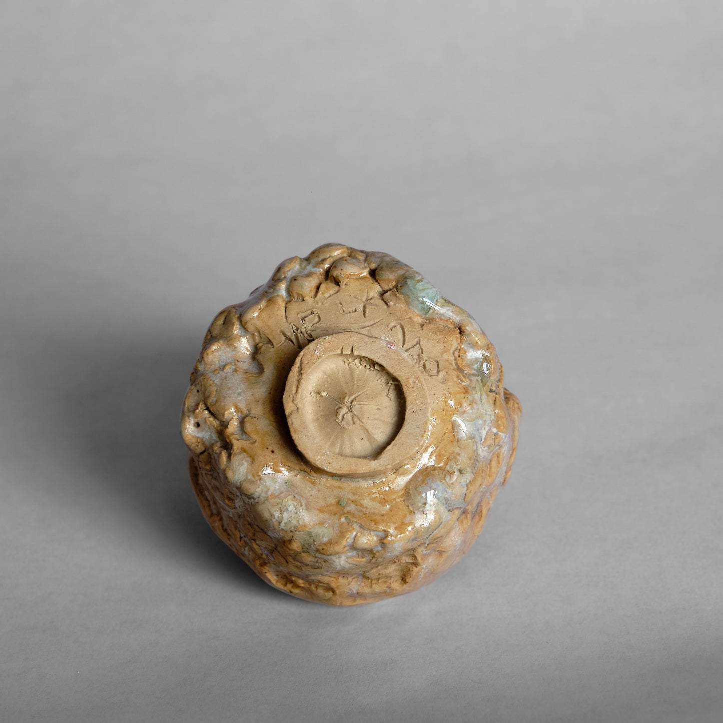 Small carved cup 003