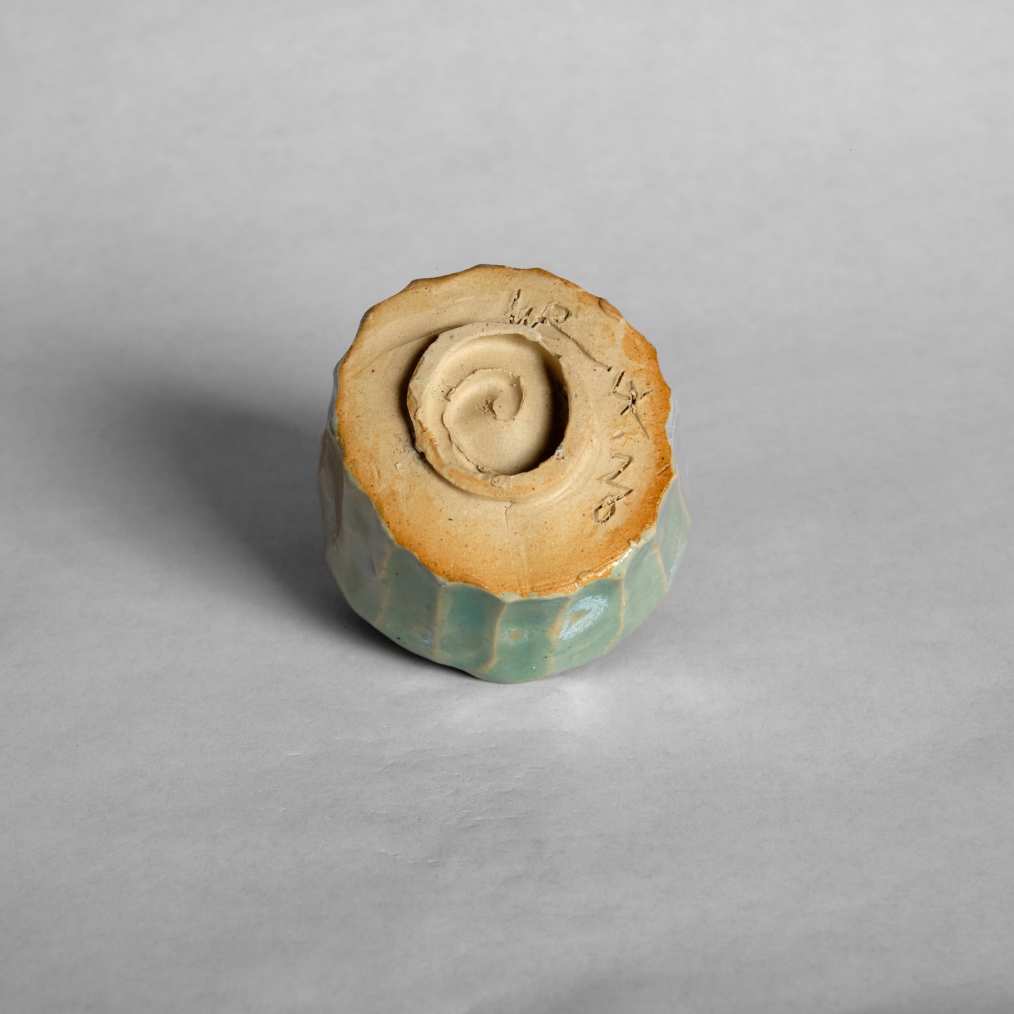 Small carved cup 004