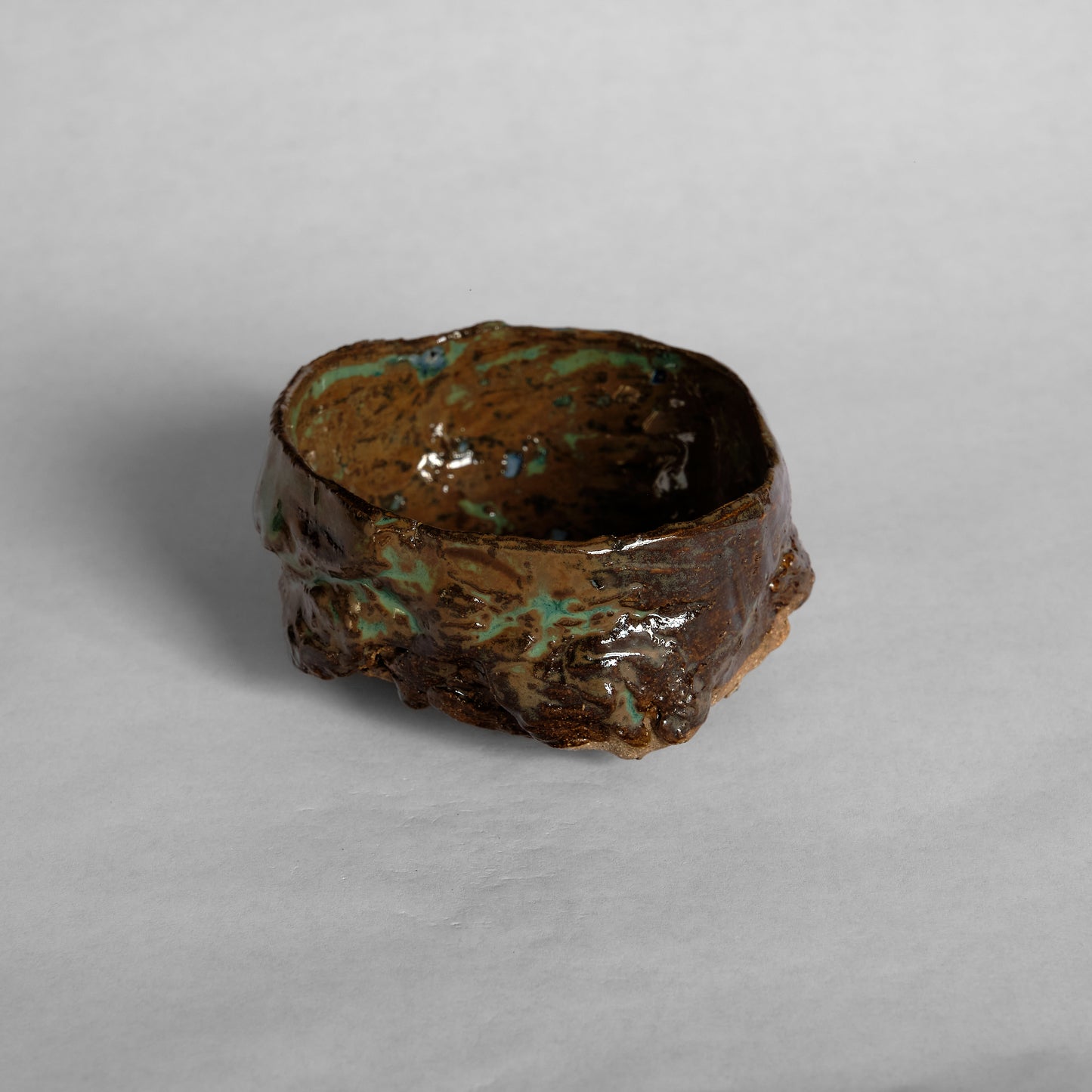Medium carved cup 003