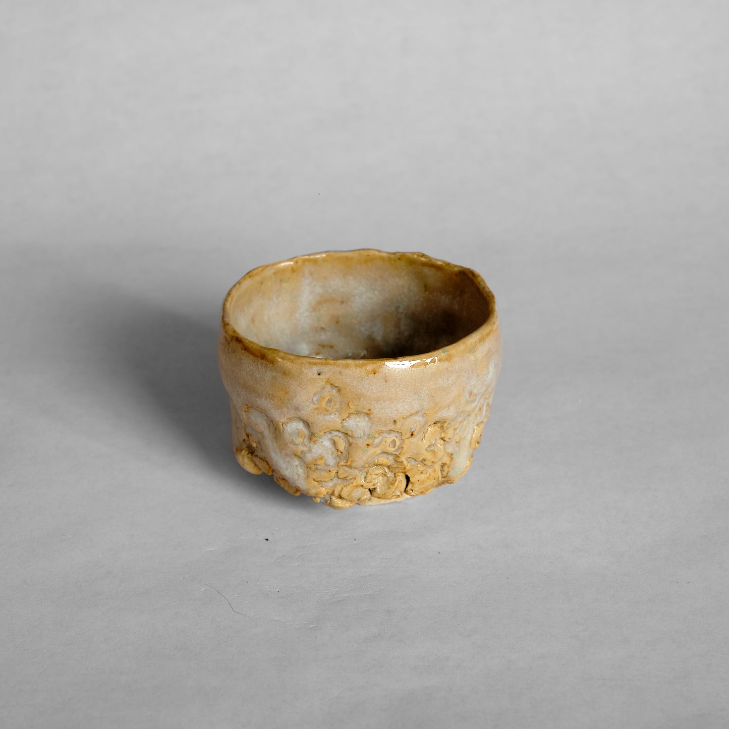 Small carved cup 019