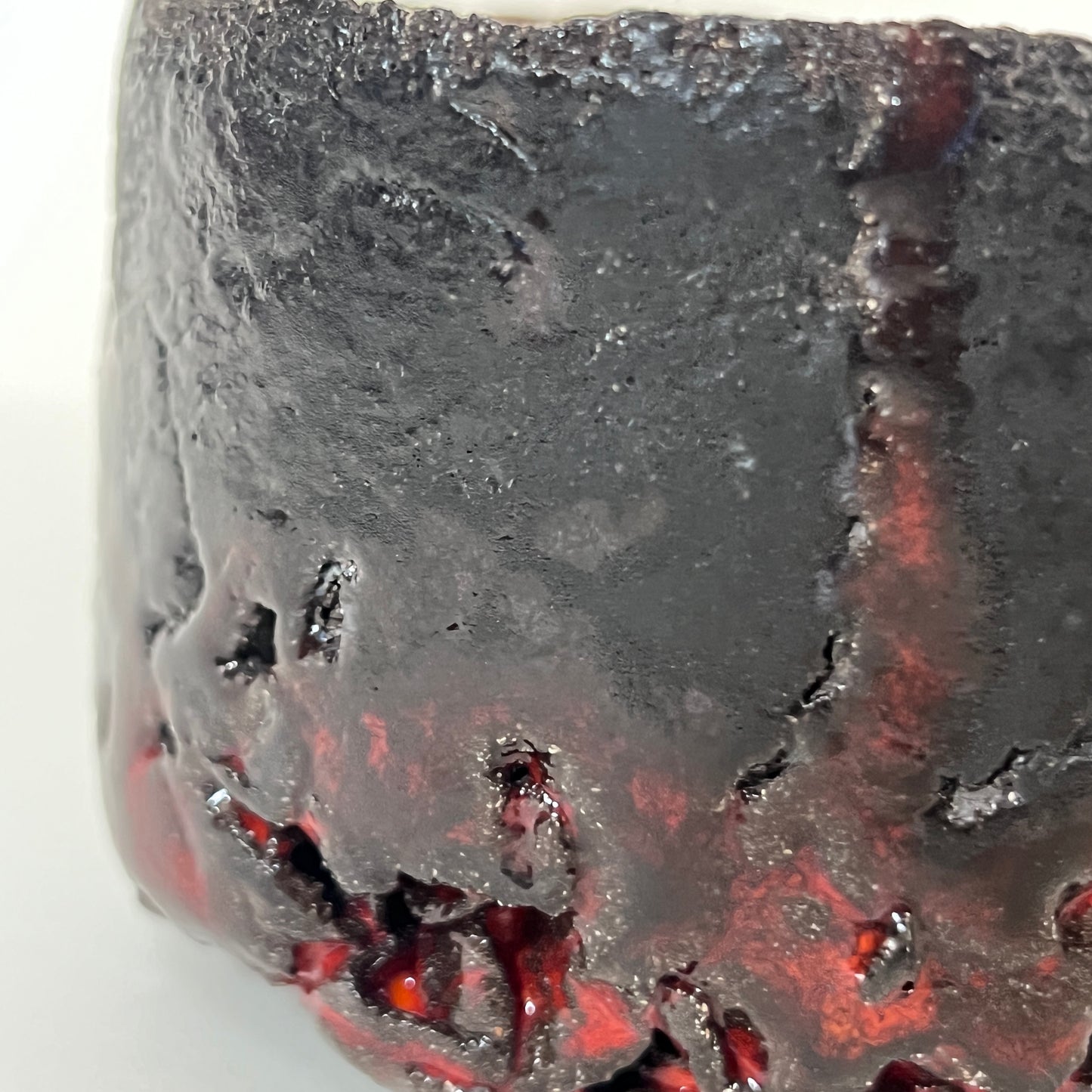 Medium lava rock bowl 01